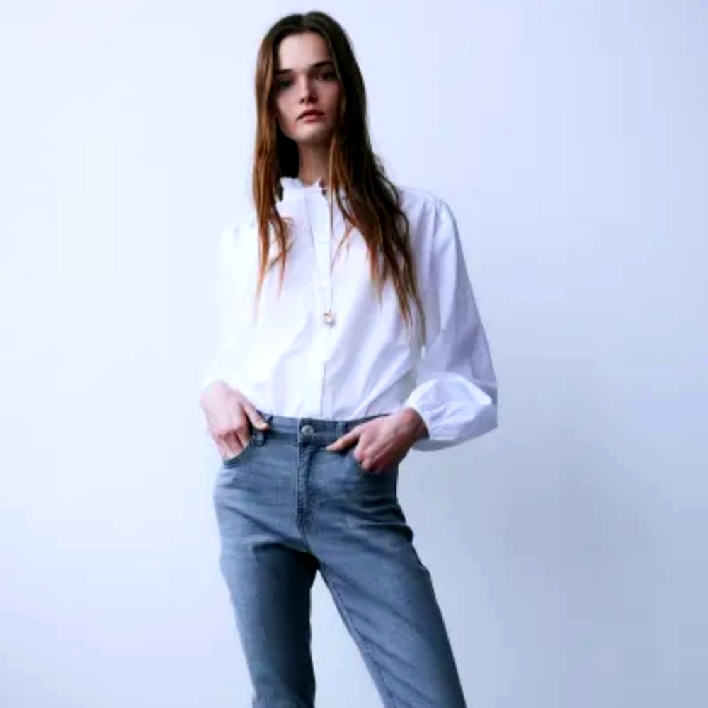 H&M White Ruffle-trimmed Cotton Blouse